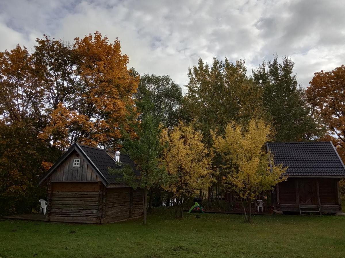Senosios Geguzines Ukis Pension Buitenkant foto